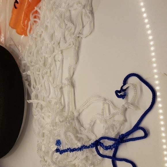 yixing Toys Hover Soccer Ages 3+ - Picture 5 of 12